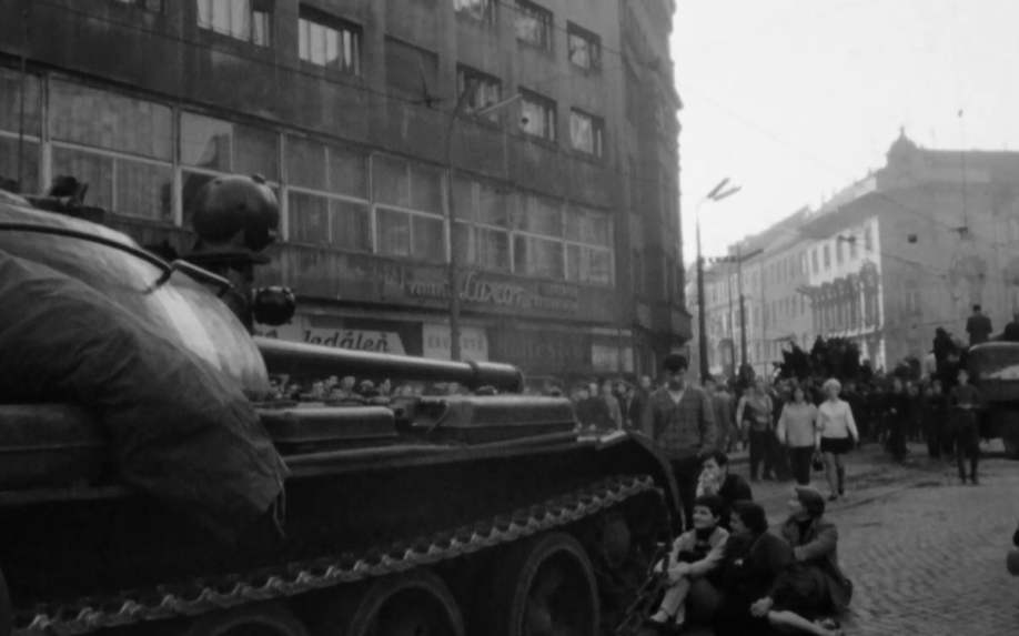 tank na ulici