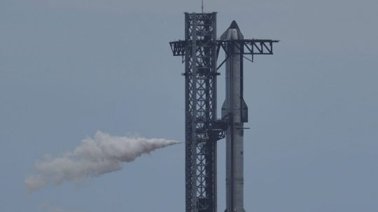 Najväčšia raketa sveta má za sebou úspešný let: Starship je bližšie k cieľu dostať ľudí na Mesiac