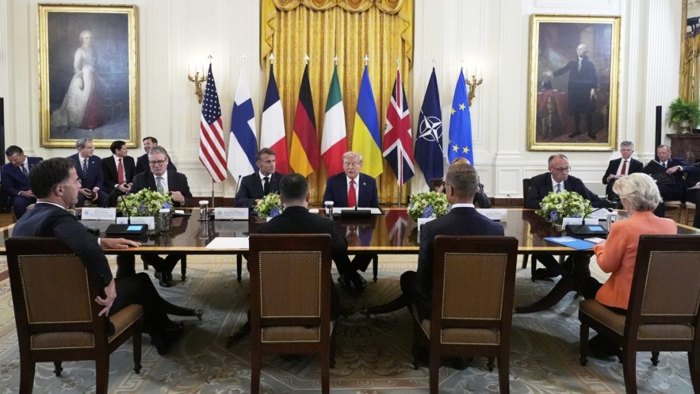 D. Trump a V. Zelenskyj v Bielom dome rokovali s eurÃƒÂ³pskymi lÃƒÂ­drami a predstaviteÃ„Â¾mi NATO.