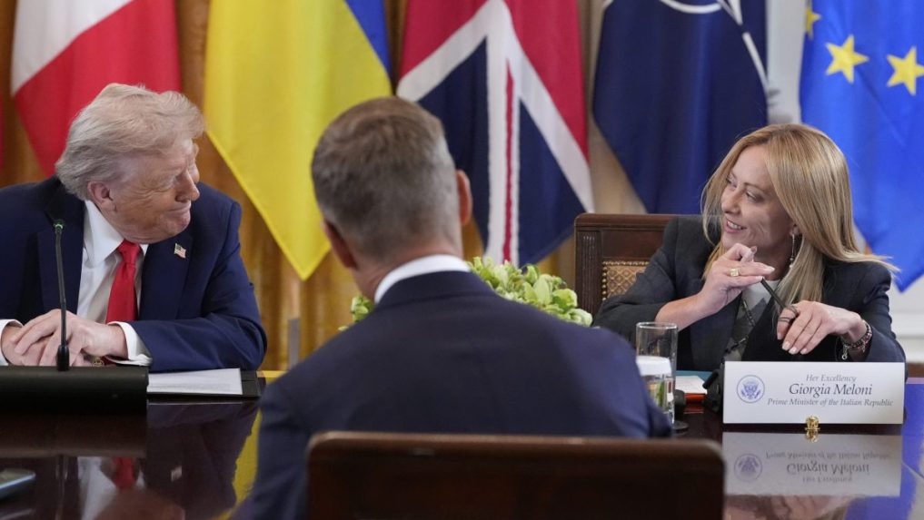 Na rokovania do Bieleho domu prišla aj talianska premiérka Giorgia Meloniová.