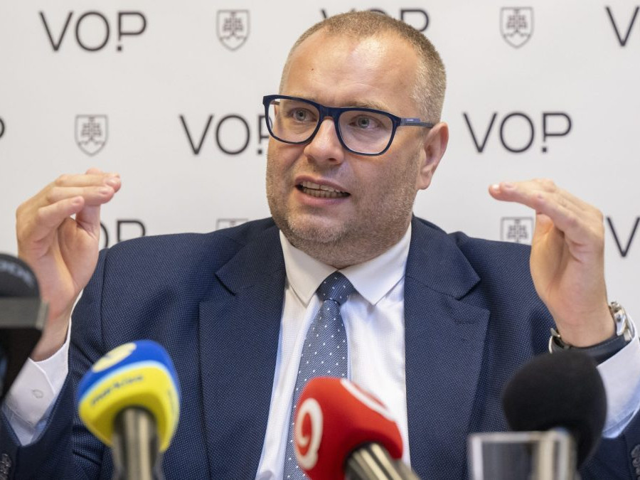 Verejný ochranca práv Róbert Dobrovodský.