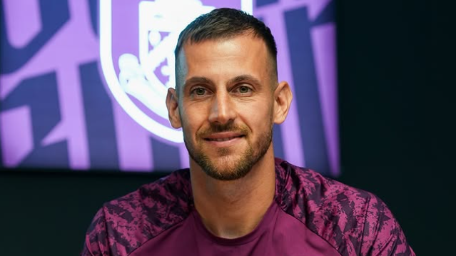 Martin Dúbravka si zahrá za Burnley.