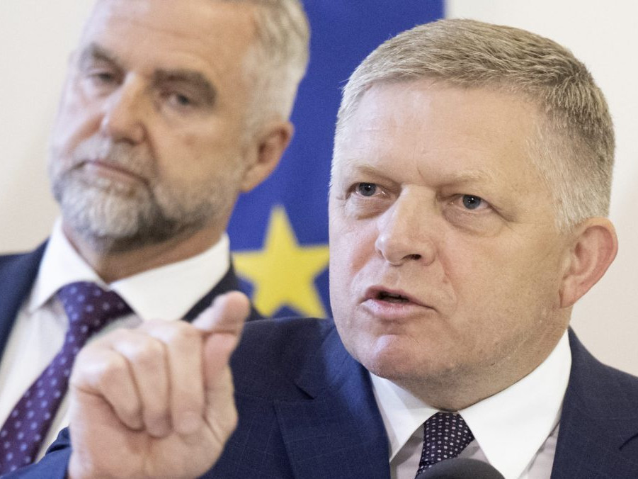 Predseda vlády SR Robert Fico.