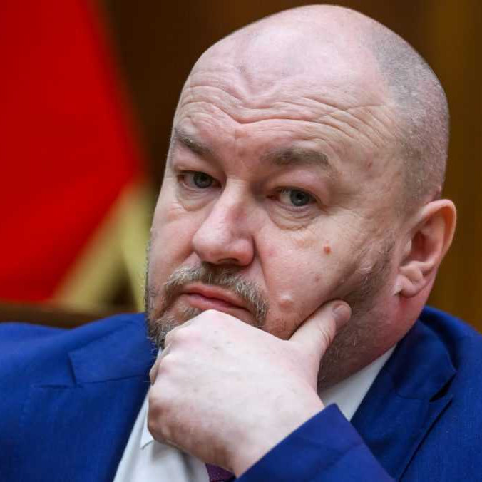 Minister cestovného ruchu a športu Rudolf Huliak.