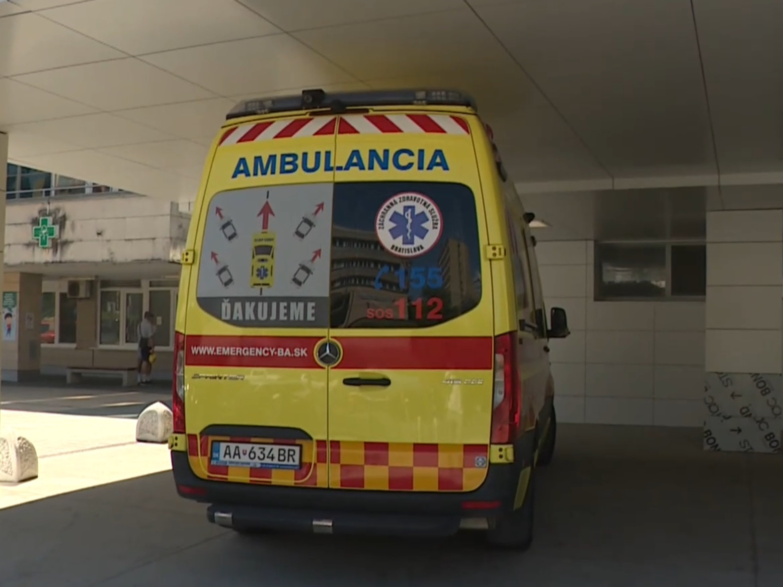 Tender má rozhodnúť o tom, kto bude ďalších šesť rokov prevádzkovať takmer 350 staníc záchrannej zdravotnej služby.