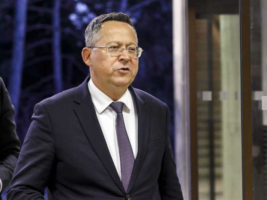 Na snímke minister financií Ladislav Kamenický.