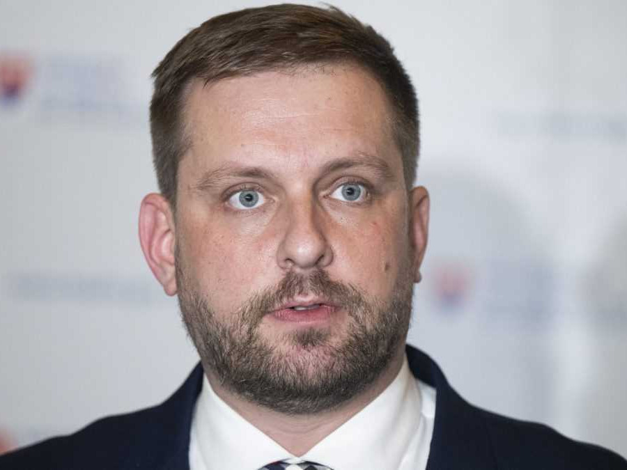 Na snímke minister zdravotníctva SR Kamil Šaško (Hlas-SD).