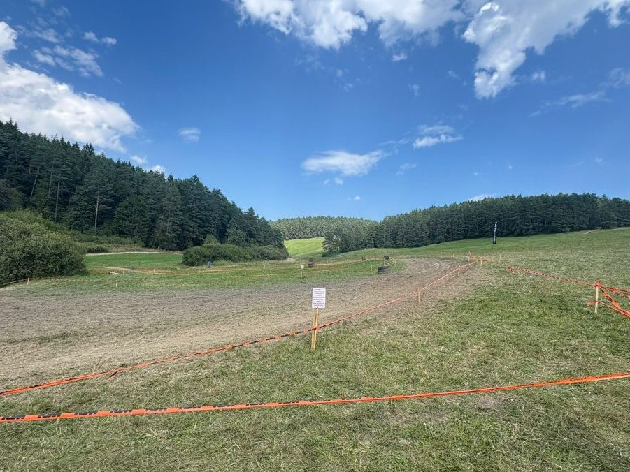 Motokrosové závodisko v Domaniži.