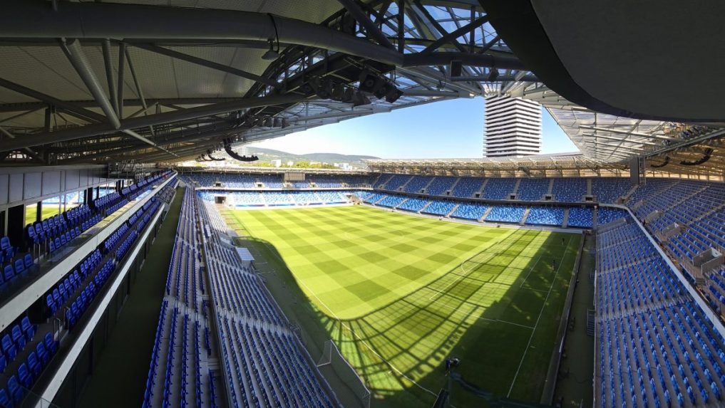 Snímka na Národný futbalový štadión počas tlačovej konferencie právnych zástupcov spoločnosti Národný futbalový štadión