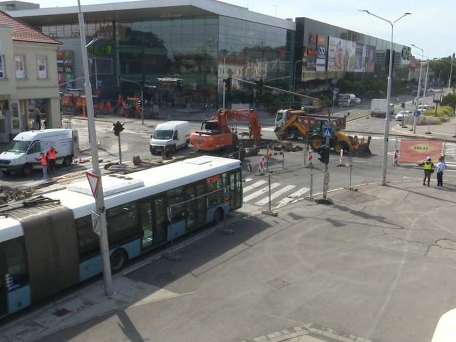 Rekonštrukcia križovatky v Nitre.