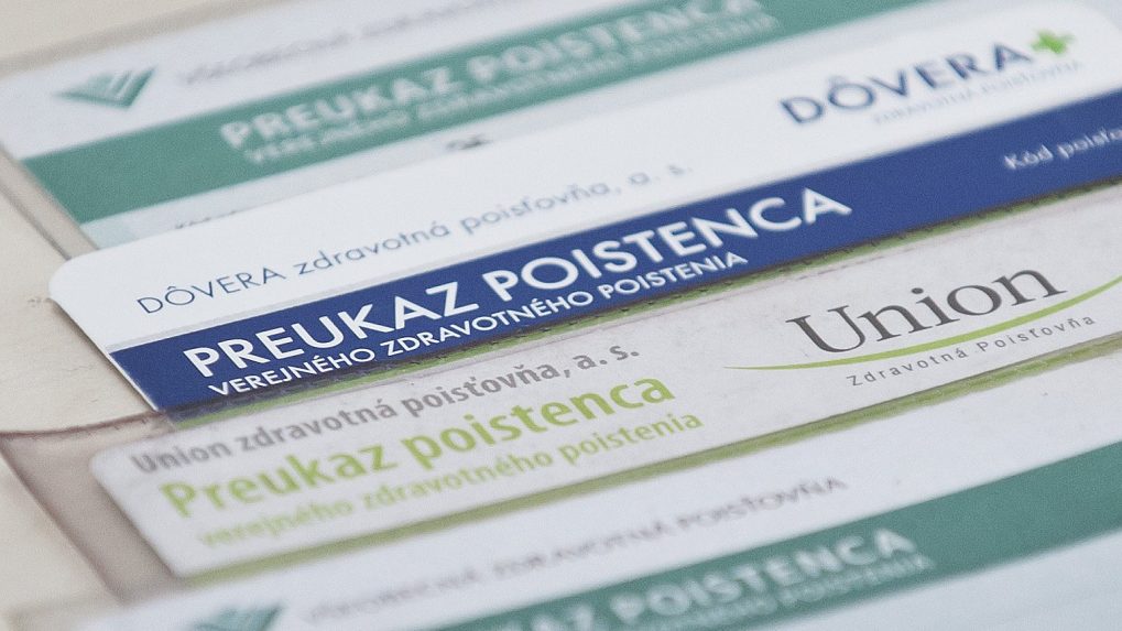 Preukazy poistenca zdravotného poistenia.