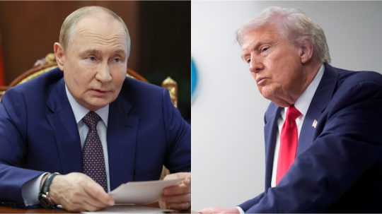 Na snímke Vladimir Putin a Donald Trump.