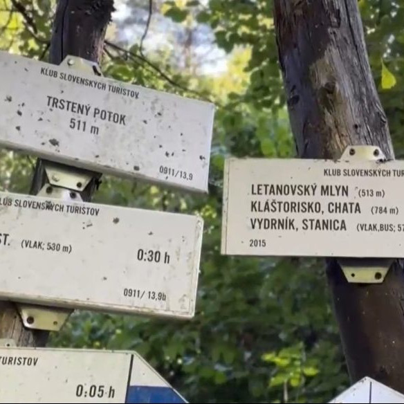 Poplatky v Slovenskom raji čakajú na turistov už na všetkých vstupných miestach. Peniaze majú pomôcť s opravami