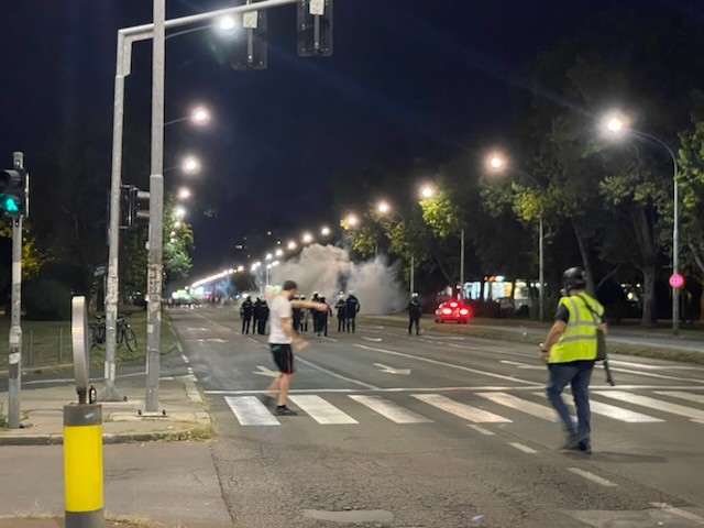 Na snÃƒÂ­mke protestujÃƒÂºci v Srbsku.