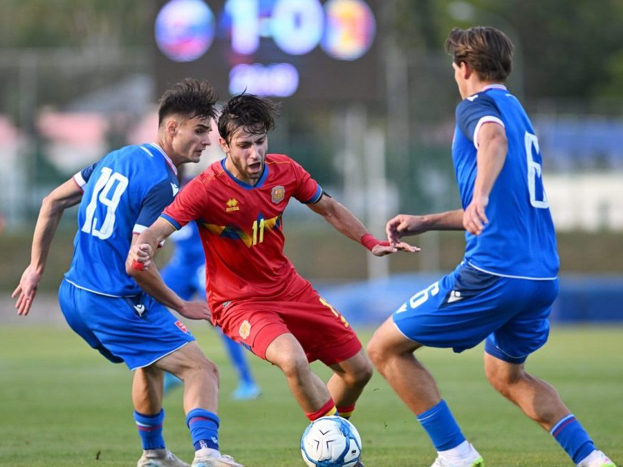 Slovenskí futbalisti do 21 rokov vyhrali nad Andorrou.