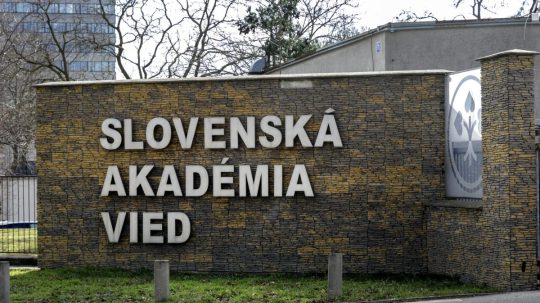 Slovenská akadémia vied.