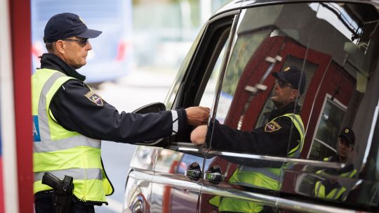 policajt na chorvátskych hraniciach