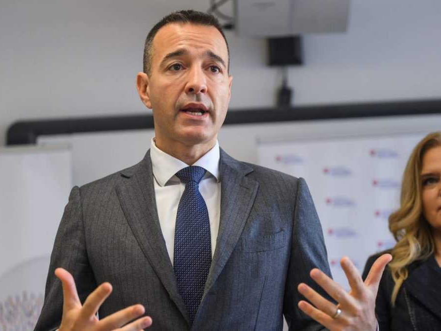 Minister školstva Tomáš Drucker.