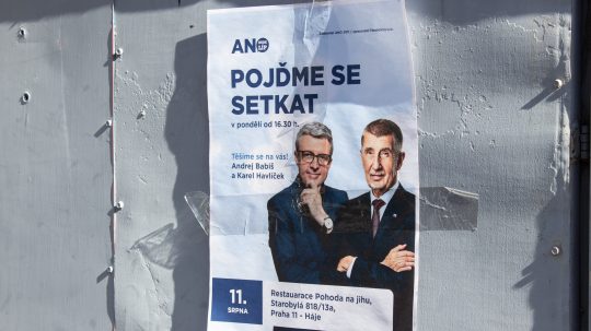 Karel Havlíček a Andrej Babiš na predvolebnom plagáte