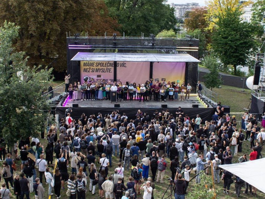 Štart predvolebnej kampane Pirátskej strany a Zelených v Prahe.