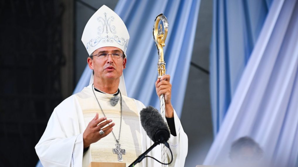 Na snímke rímskokatolícky spišský biskup Mons. František Trstenský.