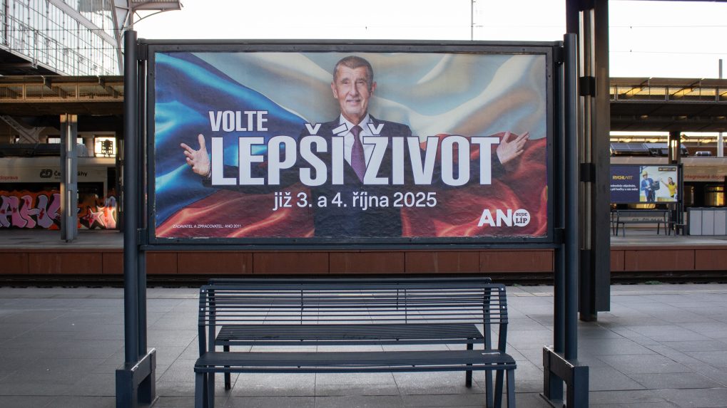 Bilbord hnutia ANO s jeho predsedom a volebným lídrom Andrejom Babišom.