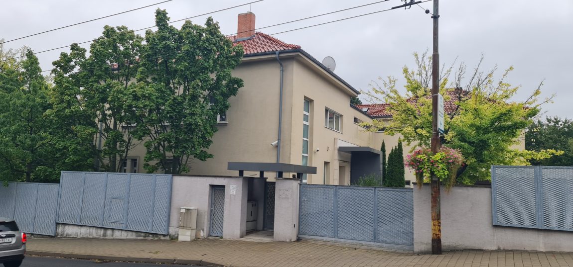Na snímke kúpená vila.