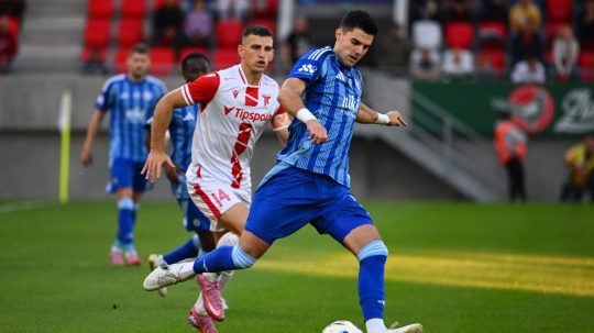 Na Jakub Holúbek z Trenčína a Marko Tolić z Bratislavy.