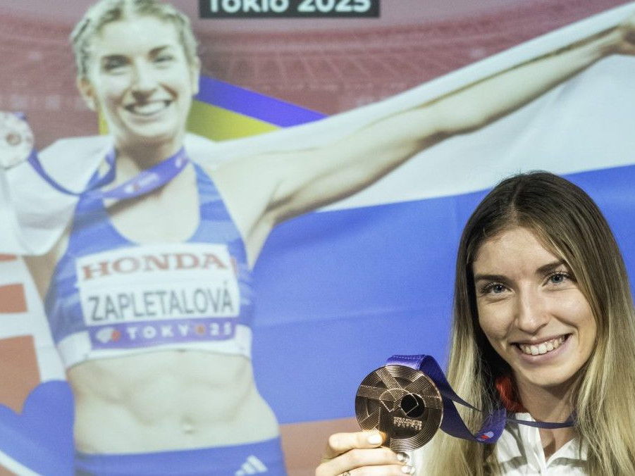 Emma Zapletalová
