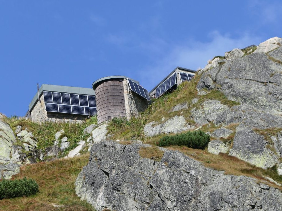 Na snímke Téryho chata.