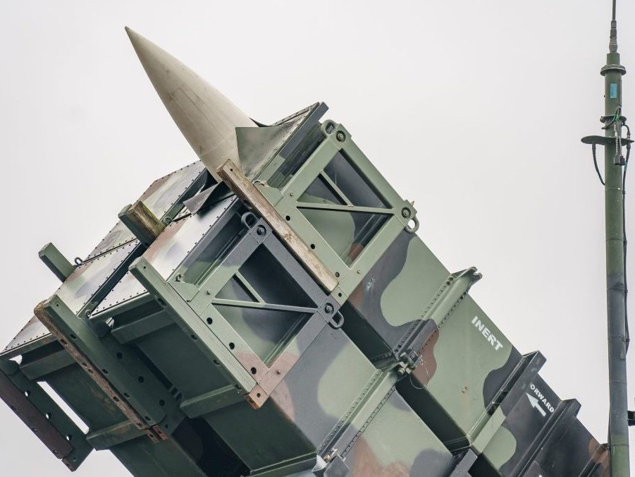 Na archívnej snímke protivzdušný raketový systém Patriot.