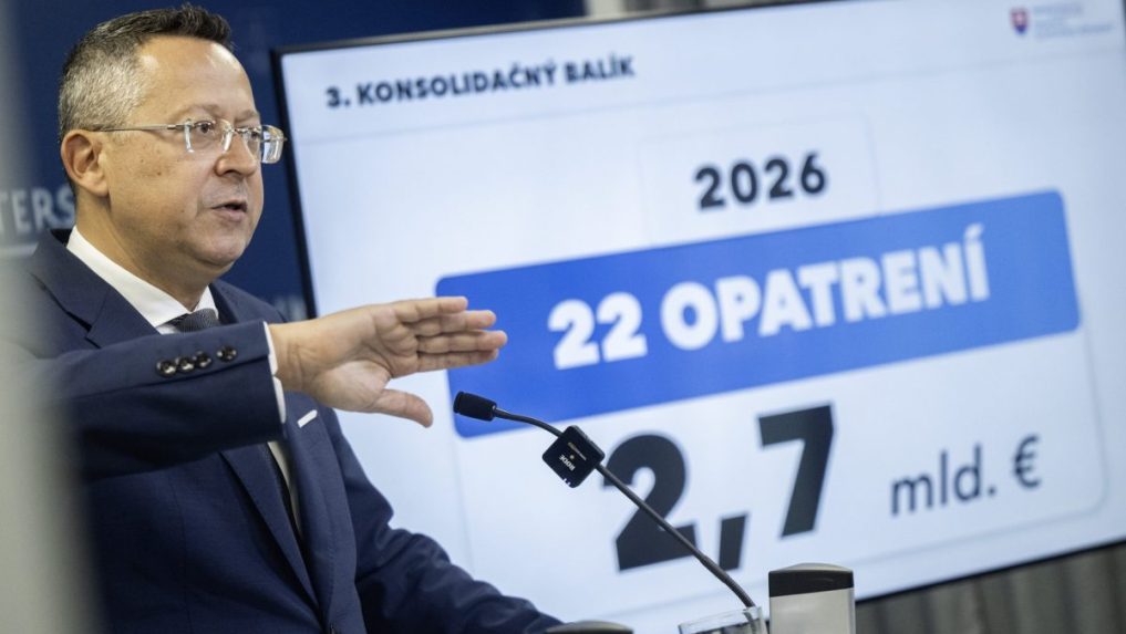 Na snímke minister financií SR Ladislav Kamenický.