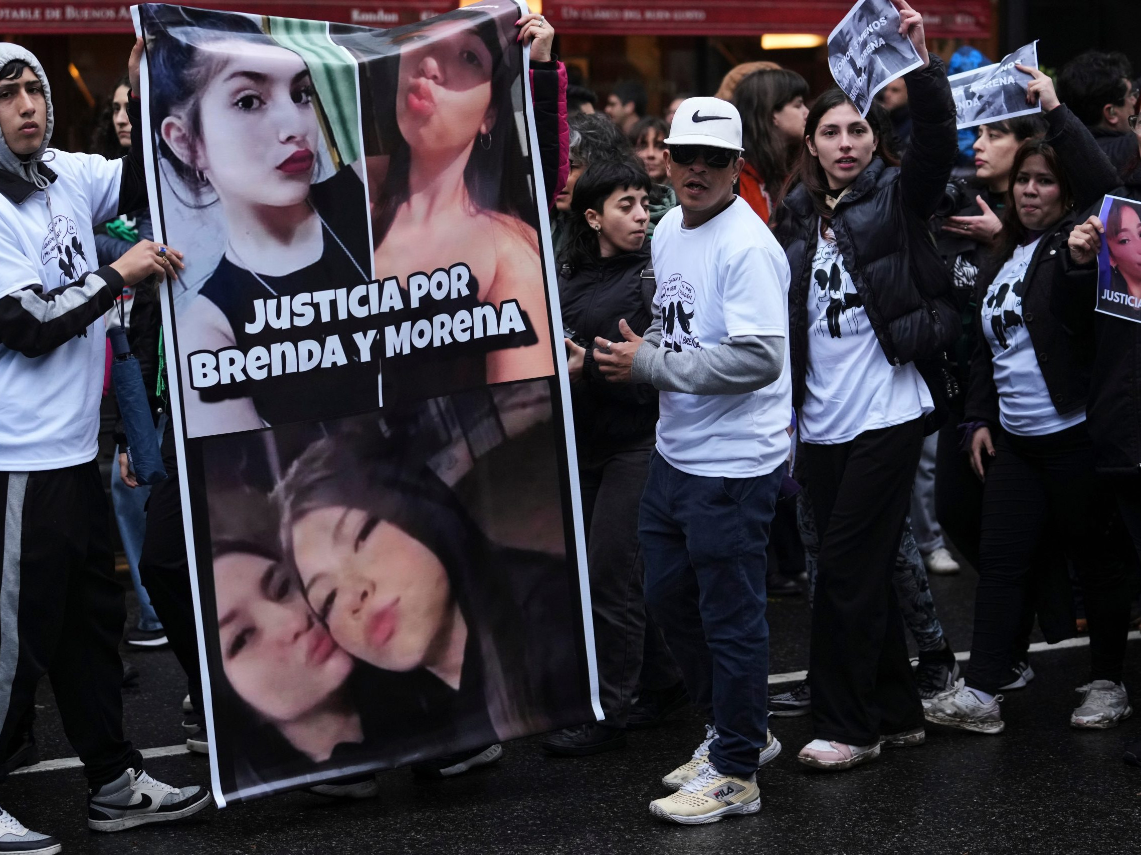 Protesty proti vraždám v Buenos Aires