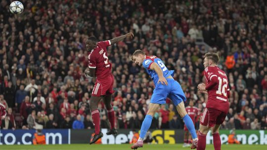 Snímka zo zápasu Atlético Madrid a FC Liverpool.