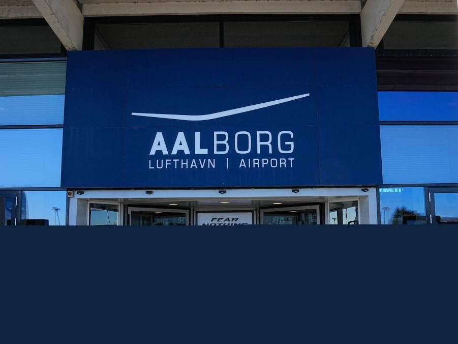 Na snímke zatvorené letisko v Aalborgu.