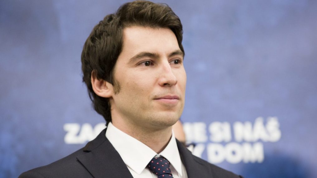 Igor Dušenka.