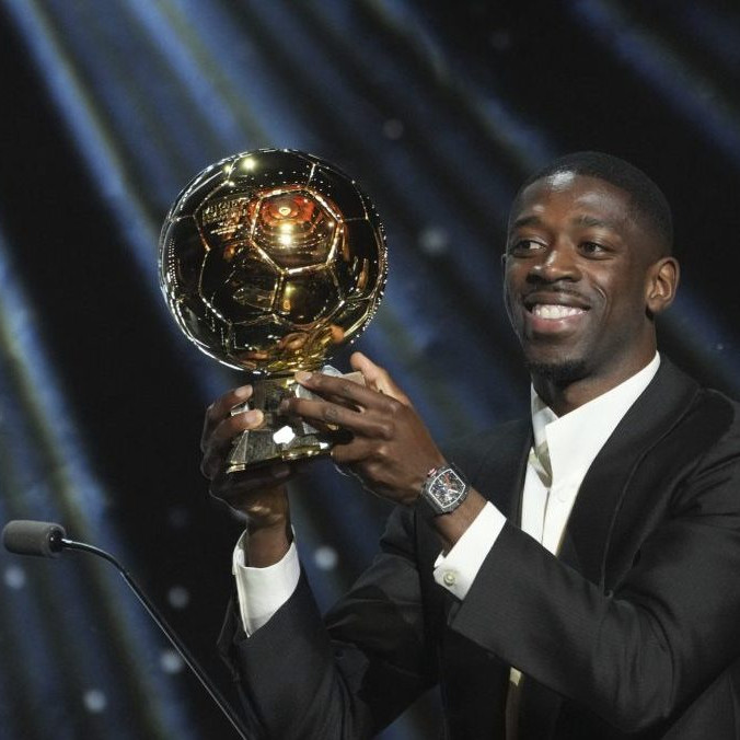Ousmane Dembélé získal Zlatú loptu magazínu France Football.