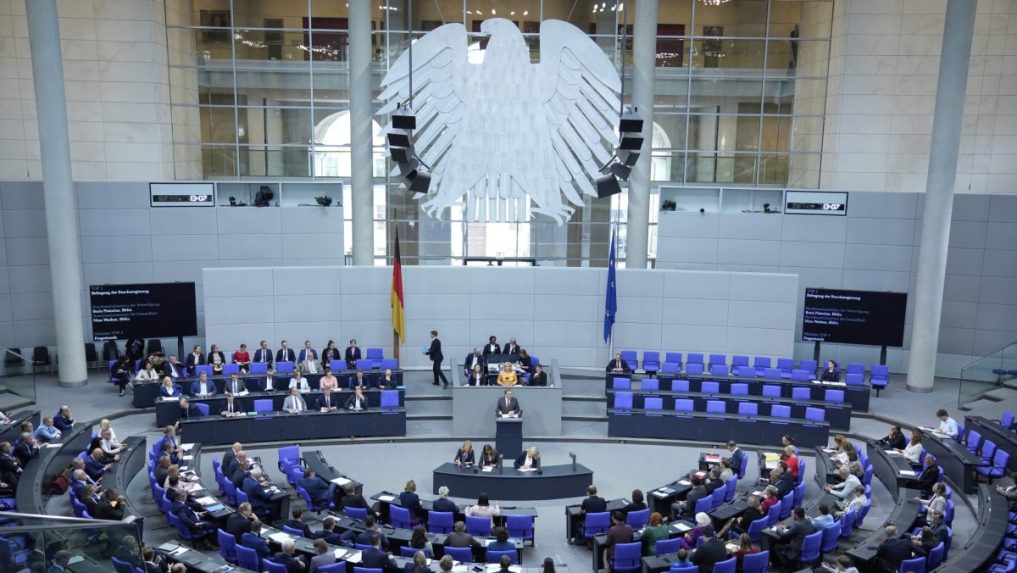 Zasadnutie nemeckého parlamentu Bundestag.