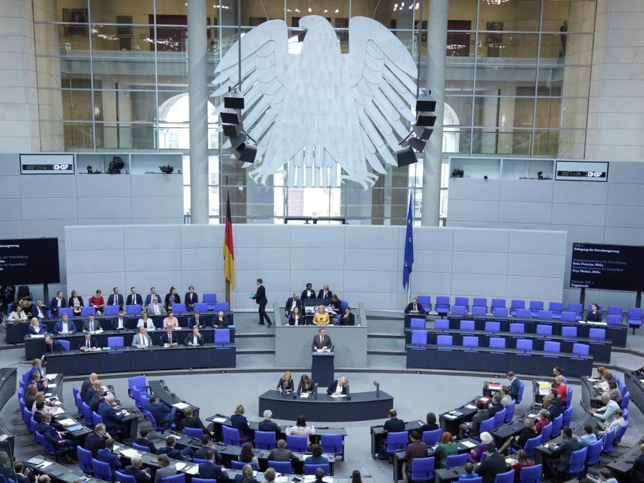 Zasadnutie nemeckého parlamentu Bundestag.