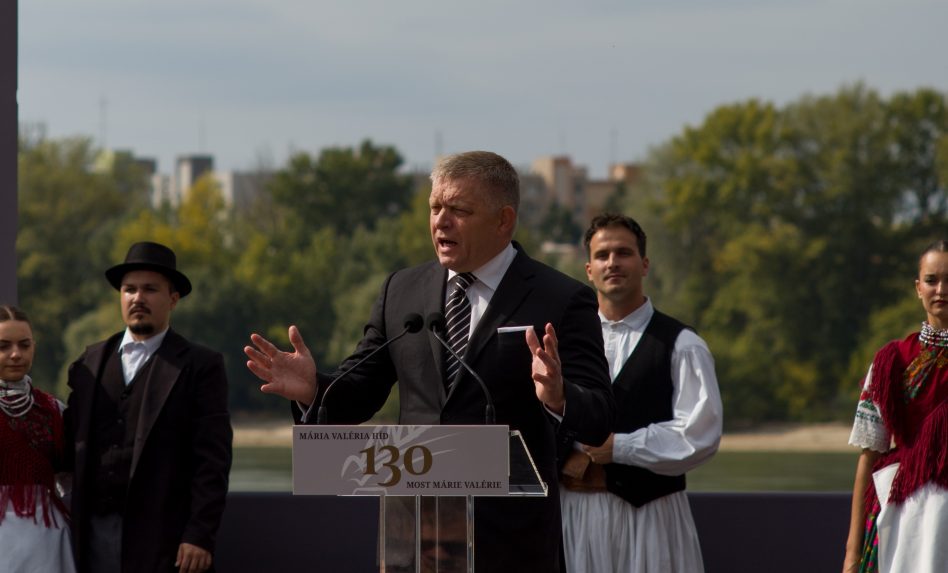Robert Fico v maďarskom Ostrihome.