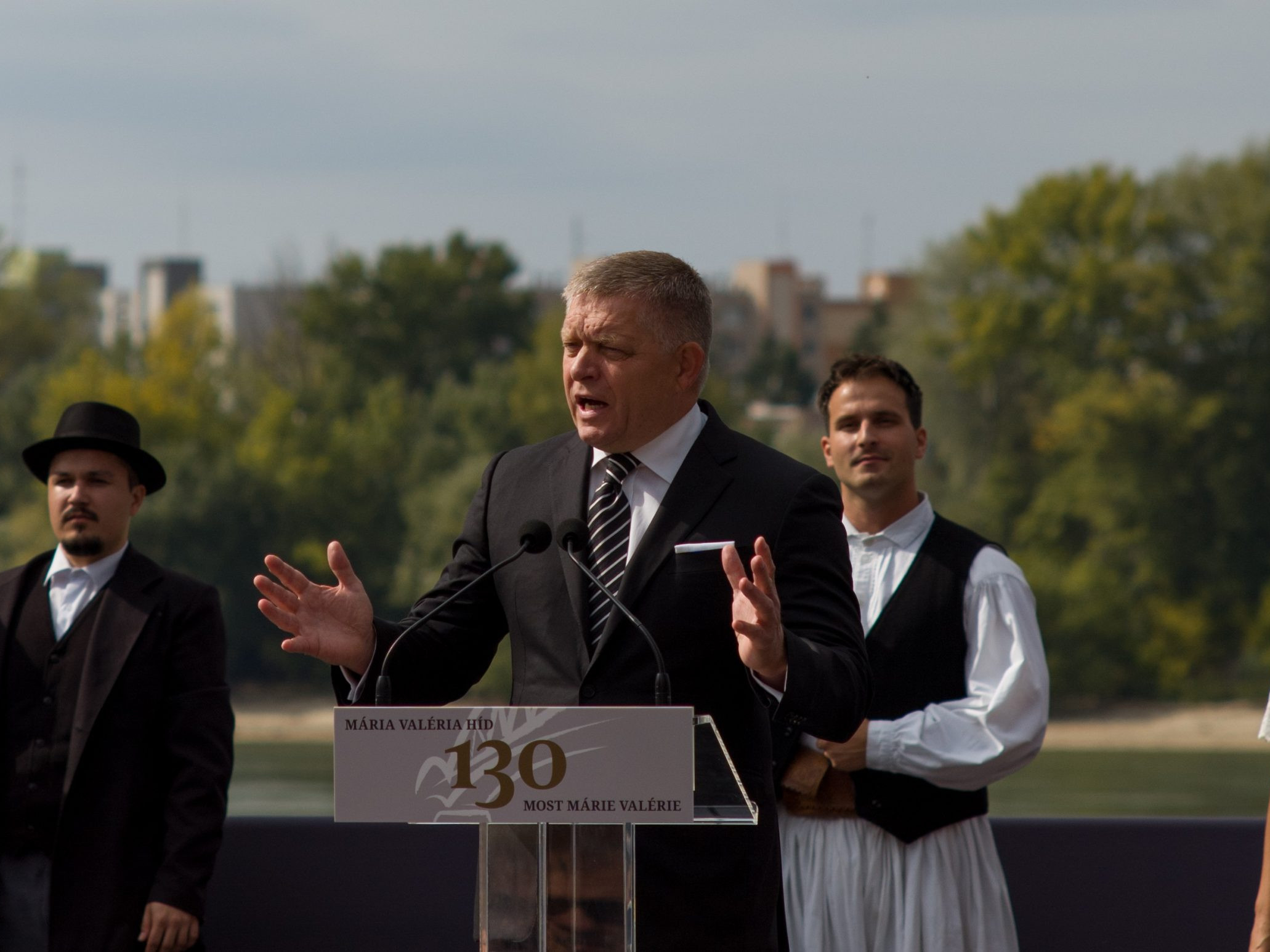 Robert Fico v maďarskom Ostrihome.
