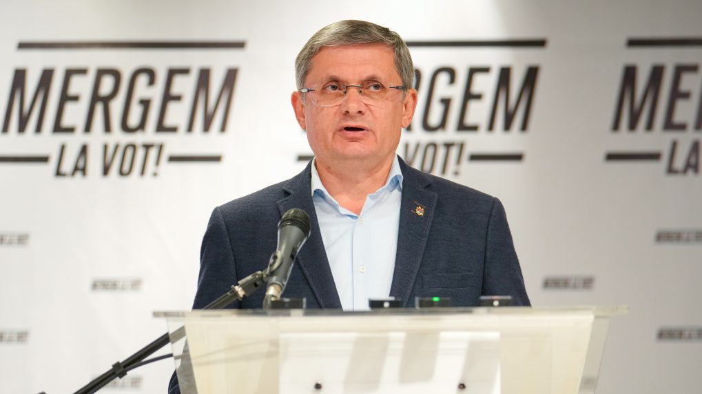 Predseda moldavského parlamentu a líder strany PAS Igor Grosu.