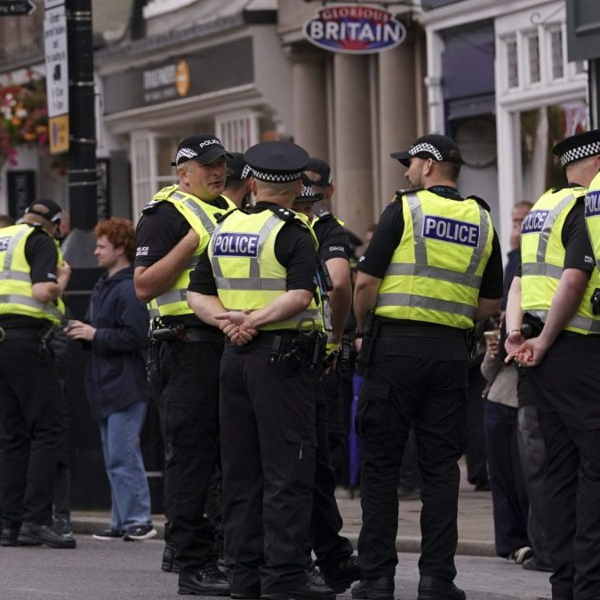 britská polícia