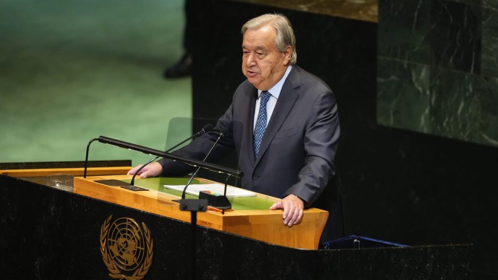 Generálny tajomník OSN António Guterres reční počas rozpravy na 80. zasadnutí Valného zhromaždenia Organizácie Spojených národov (OSN) v New Yorku.