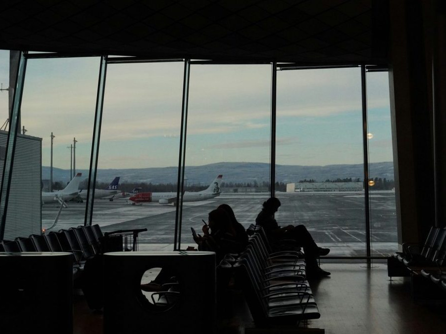 Ilustračná snímka letiska v nórskom Osle.