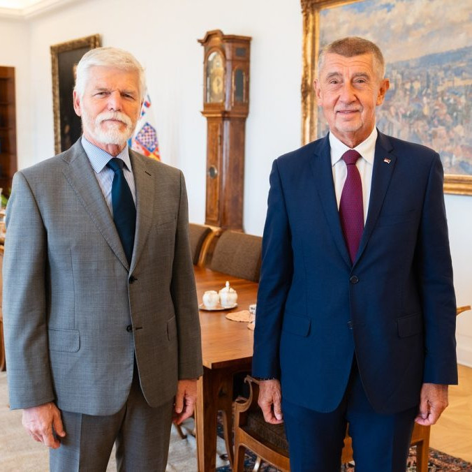Český prezident Petr Pavel a líder ANO Andrej Babiš.