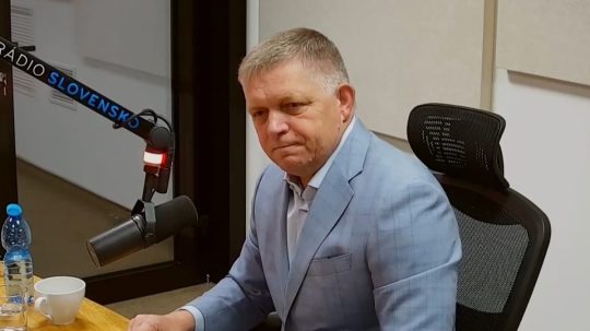 Na snímke Robert Fico v relácii Sobotné dialógy.