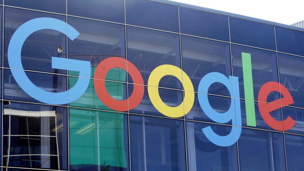Na ilustračnej snímke logo Google.