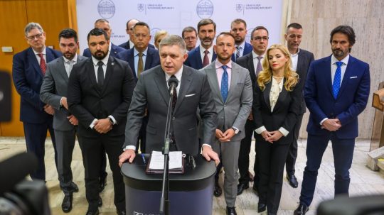 Na snímke členovia vlády SR.