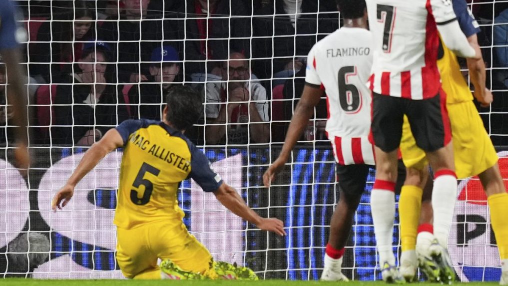 Snímka zo zápasu PSV a Union SG.